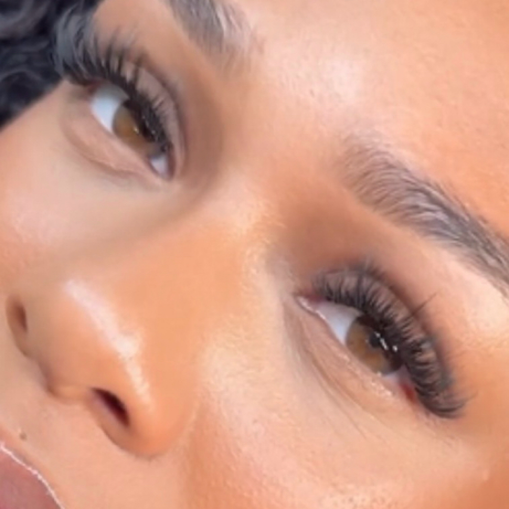 Cluster Lashes (Hybrid)