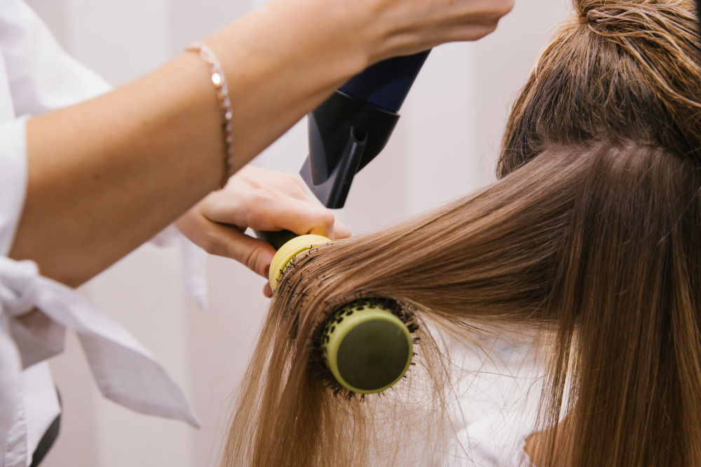 Women's Blow-Dry