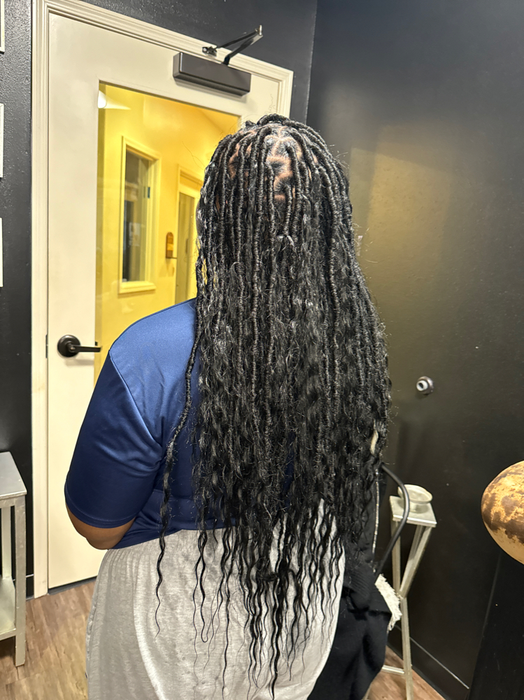 Bohemian Locs (Lisa Bonet)
