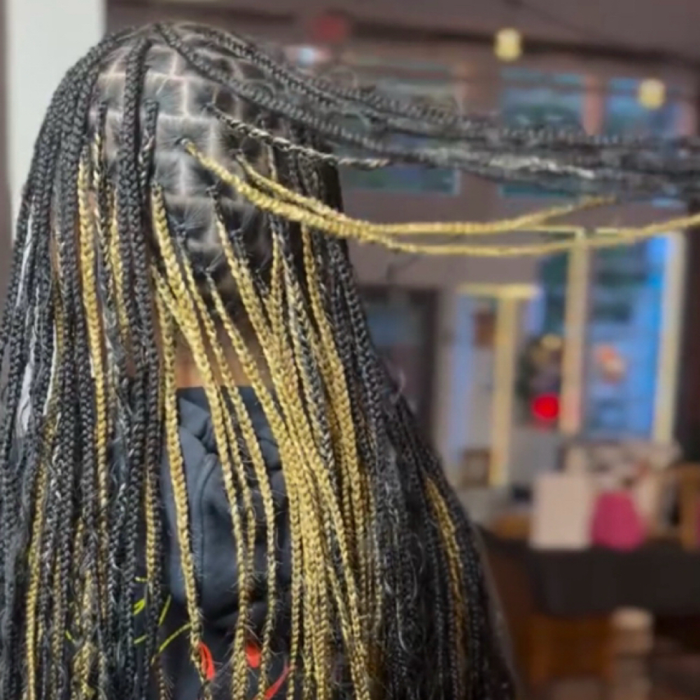 ADD ON: Knotless Length at Hair By Kenz in Springfield, MO