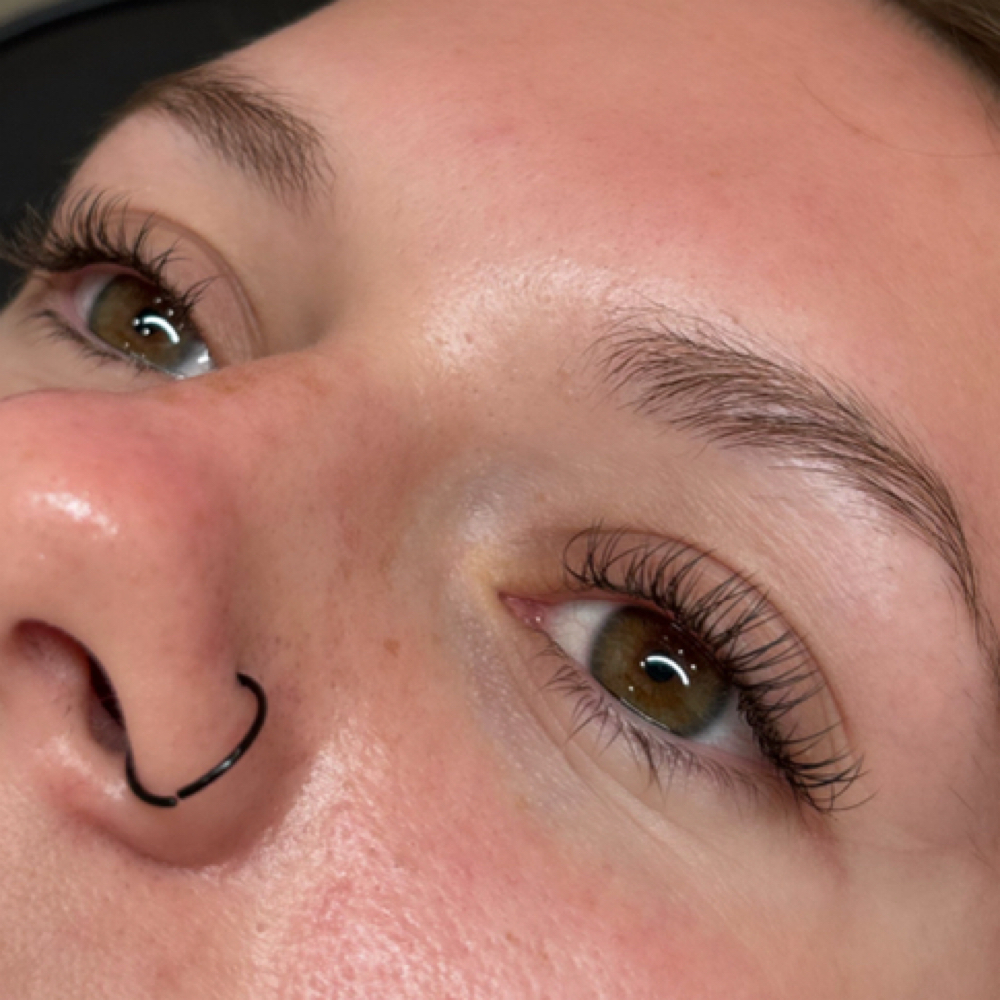 UV Eyelash Extensions Sets at Megs Glow Company in Madisonville, TN
