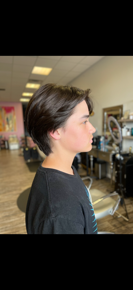 Mens Haircut at Crystal’s Salon in San Antonio, TX