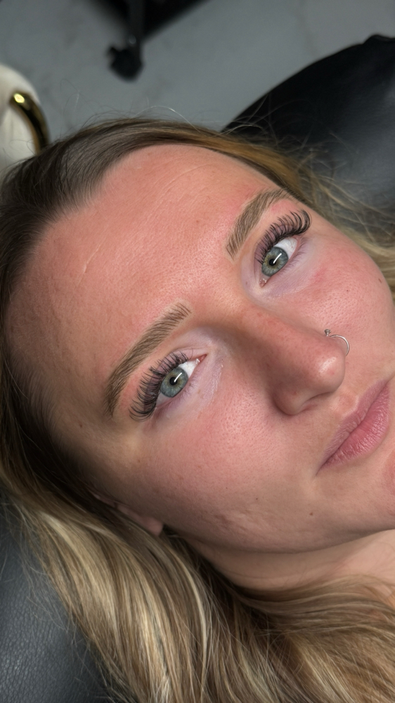 Microblading, Initial Appointment