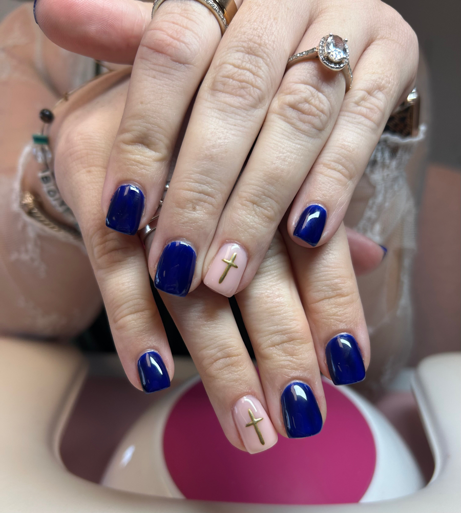 Minimal Nail Art at Amber Sargent in Section, AL