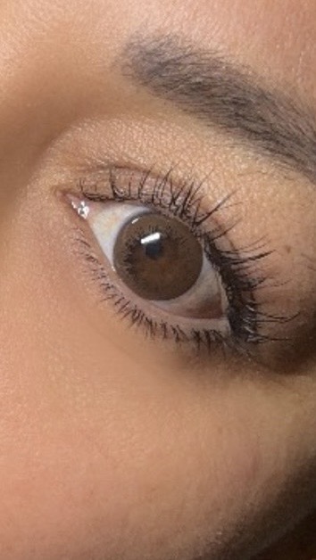 Botton Lashes