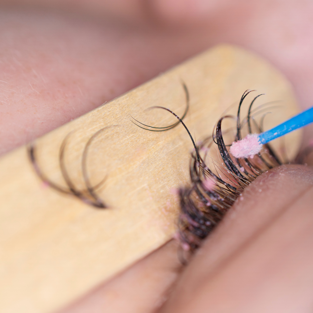 Lash Extension Removal