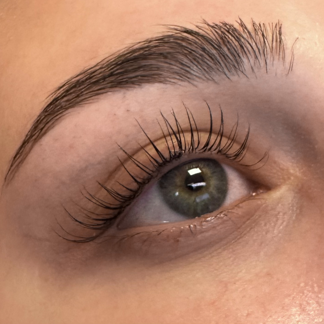 Lashes - Lift + Tint at SUMMERGOLD in Munster, IN