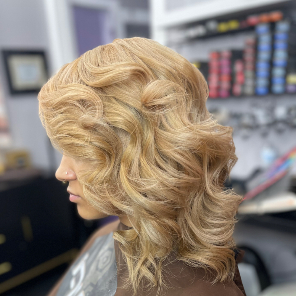 Bleach And Tone at Air Hair Studio in AR, AR