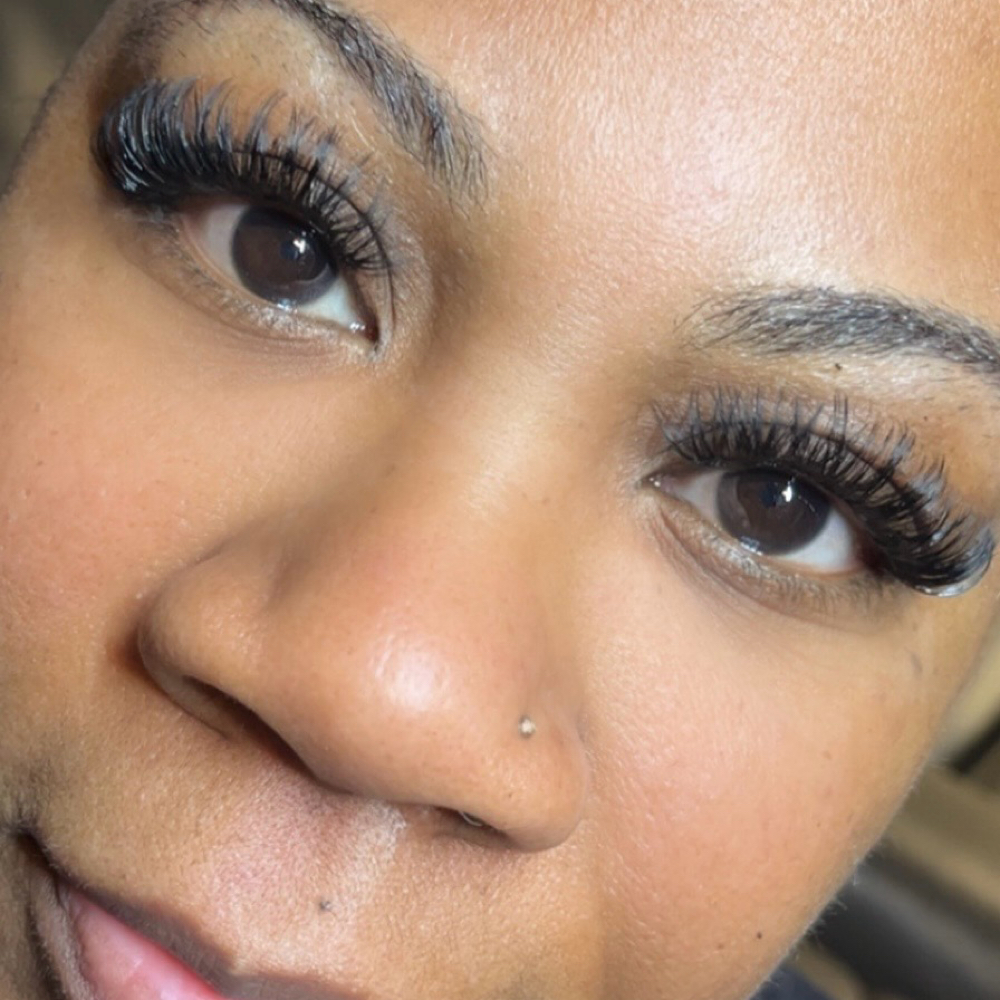 Cluster Lash Set 💕 at Savvi Glam Lab in Antioch, IL
