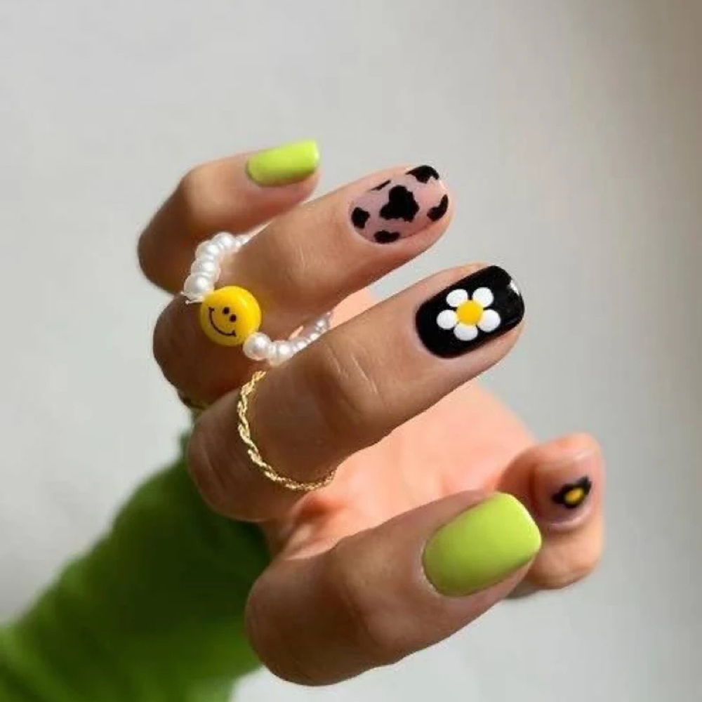 Kids Manicure at Kiss Nail Bar in Naperville, IL