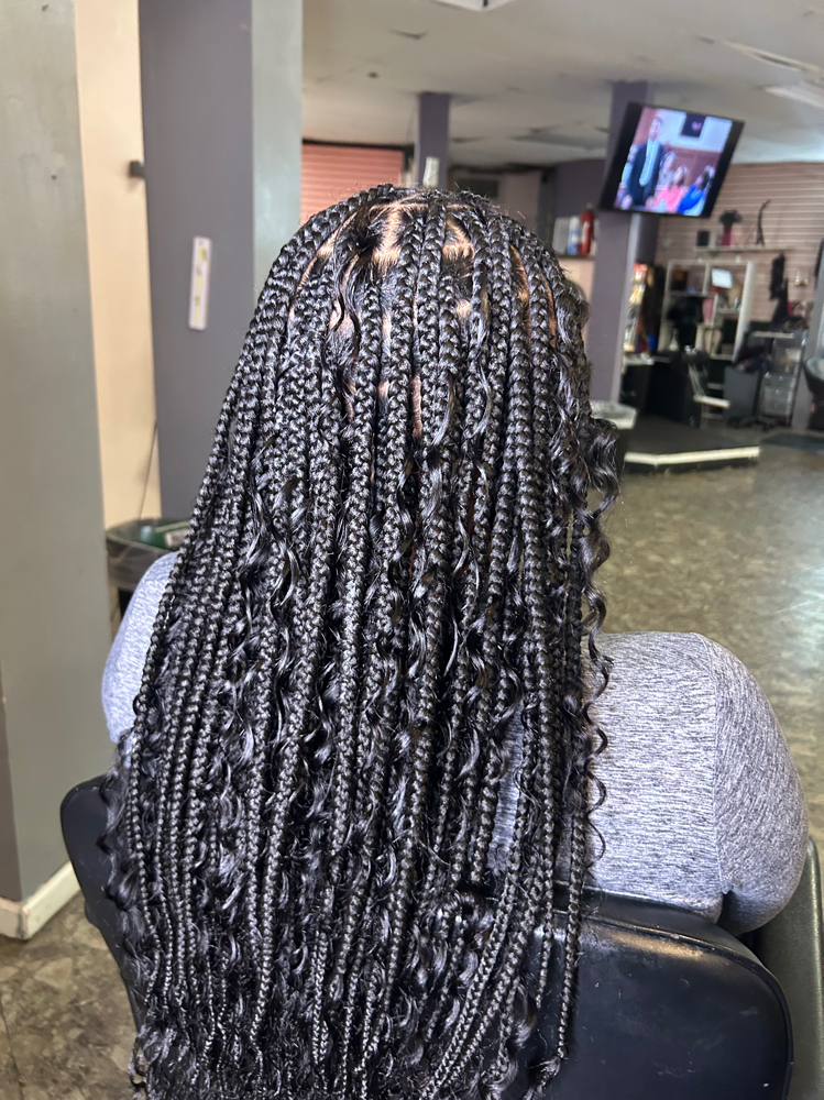 Medium Boho Knotless