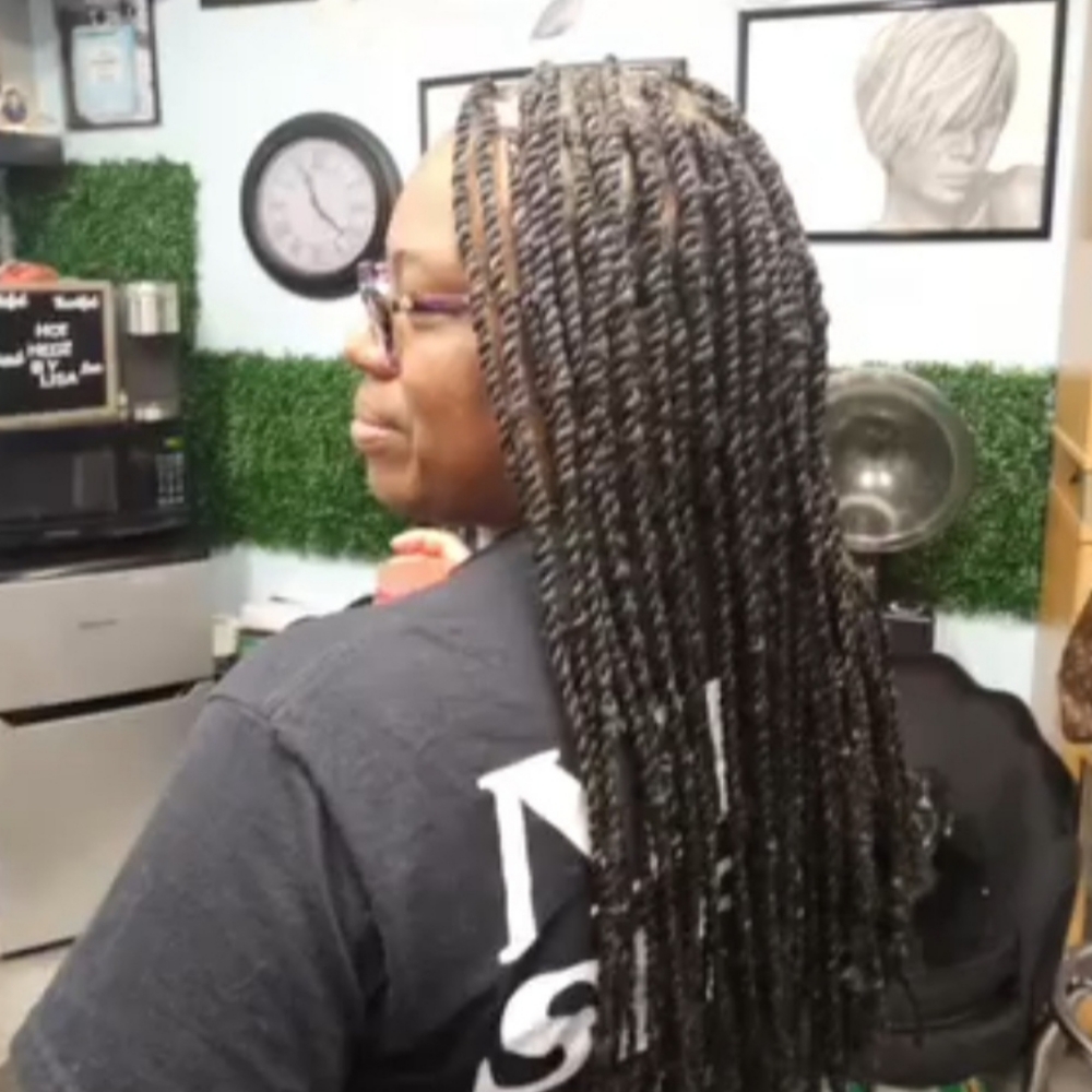 Marley Twists at Hot Hedz By Lisa in 93311