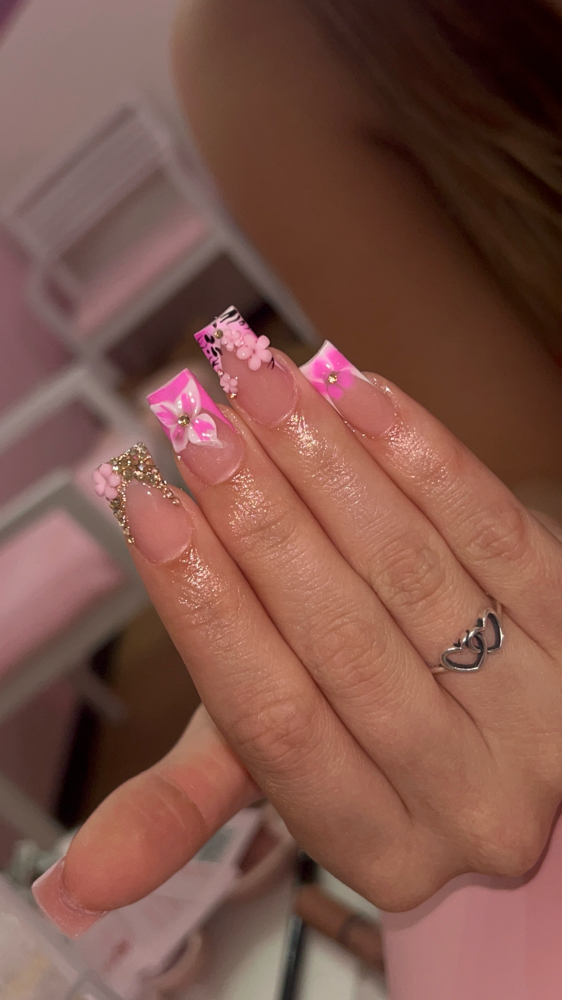 Medium Acrylic Nails