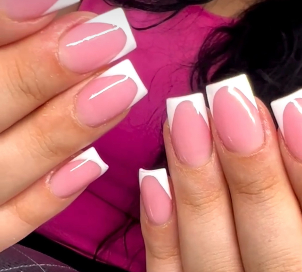 Polished Classic French 💅🏽