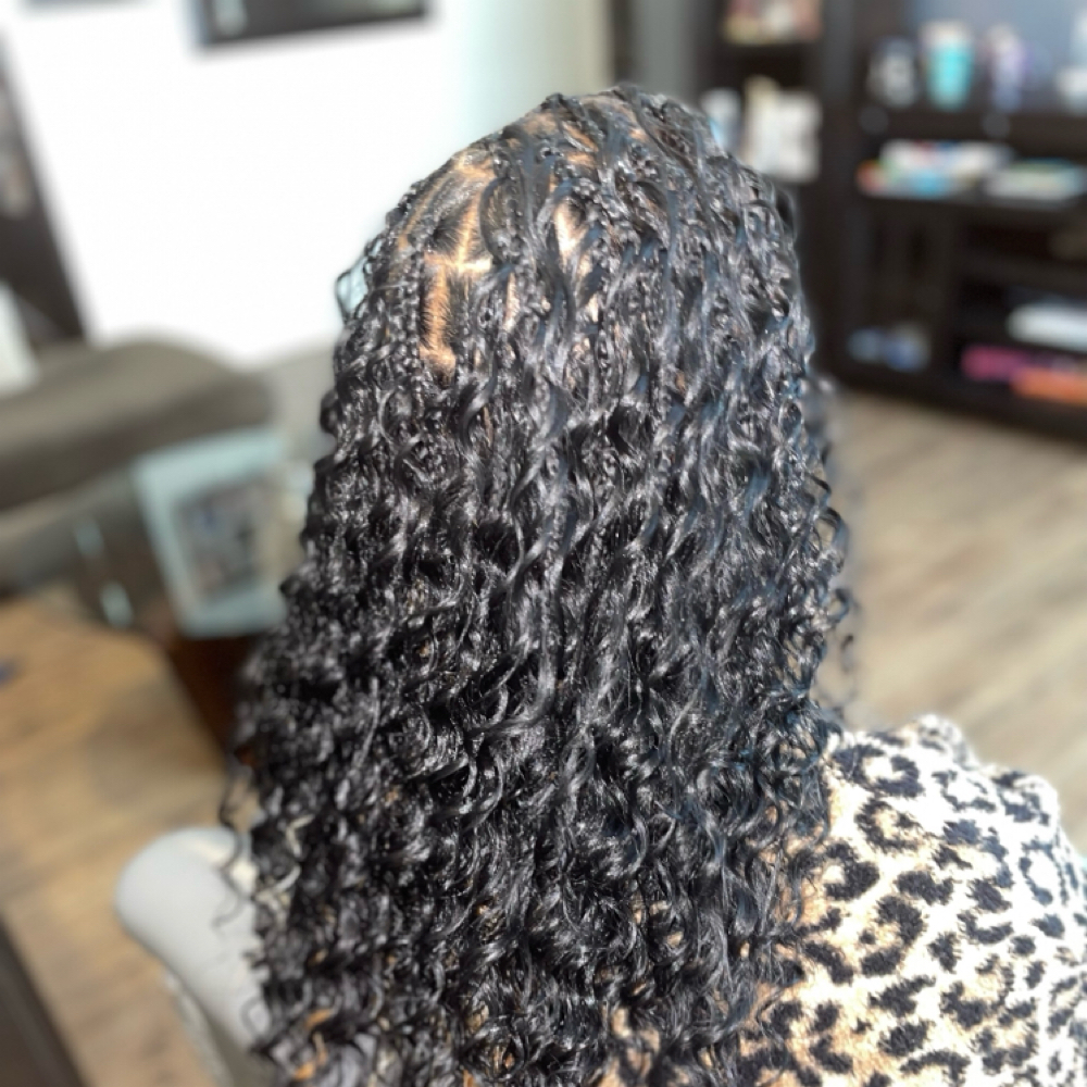 Miracle Knots at Red Rose Styles LLC. in Moore, OK