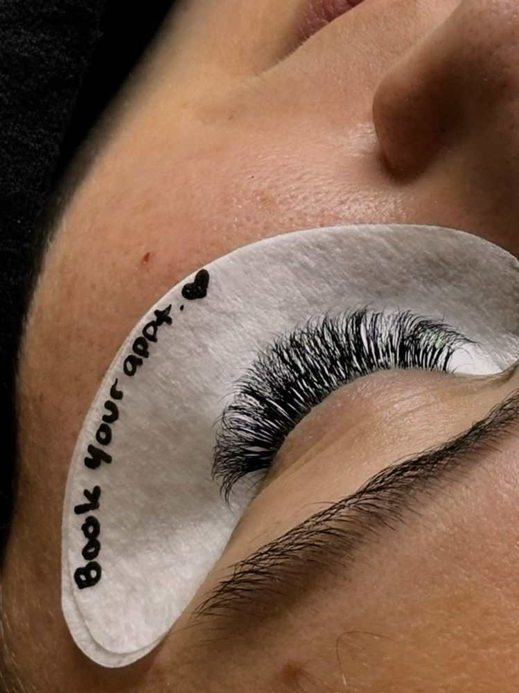 Two Week Lash Fill at Maddie’s Skin Therapy in Fort Payne, AL