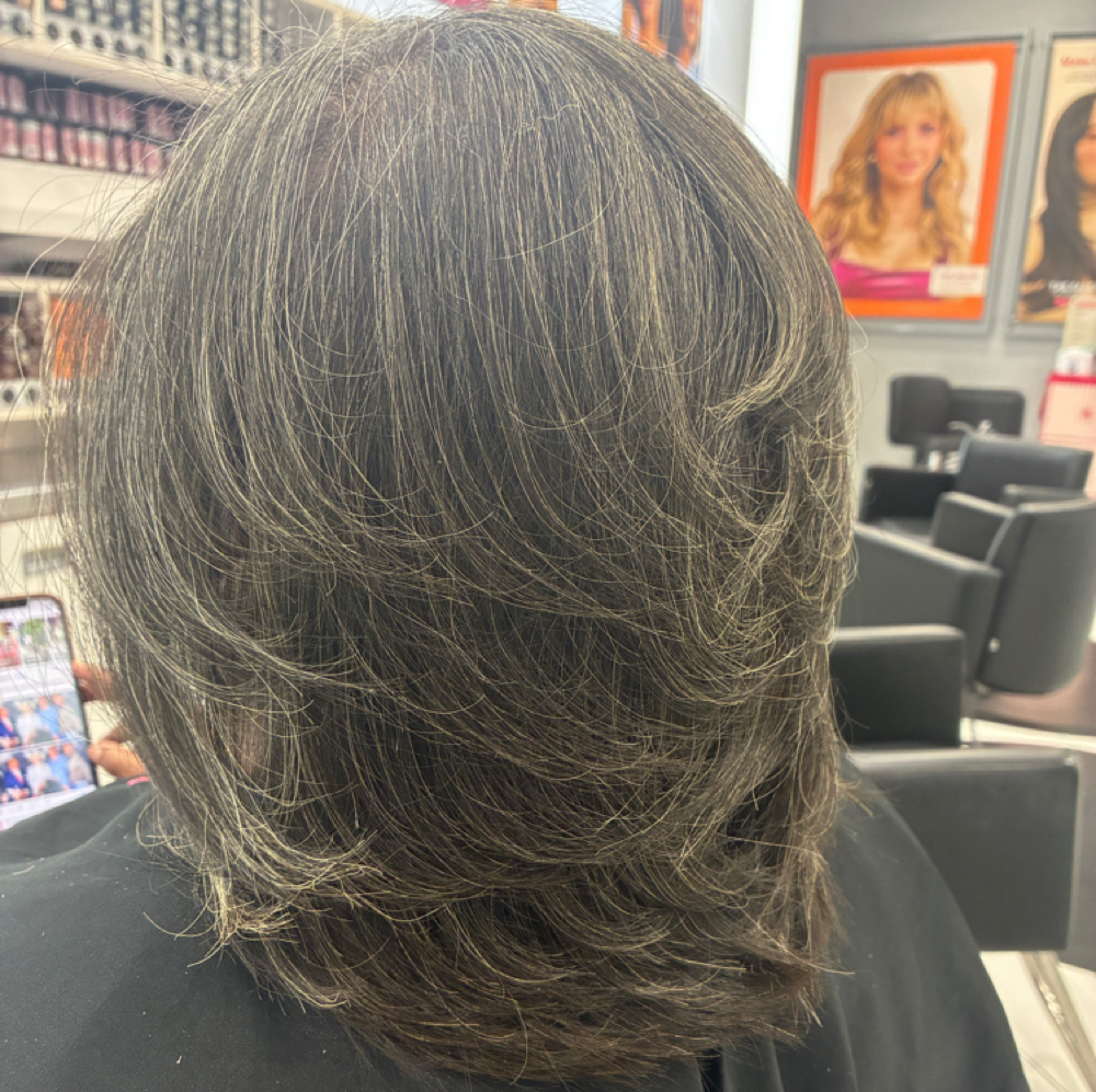 Mrs. Dawn Maintenance at Misti Rose Salon Suites in Lafayette, LA