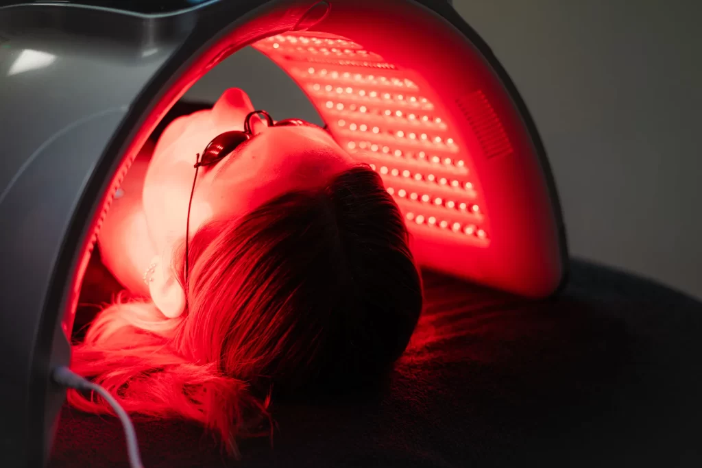 Photolight Therapy Facial (60-min)