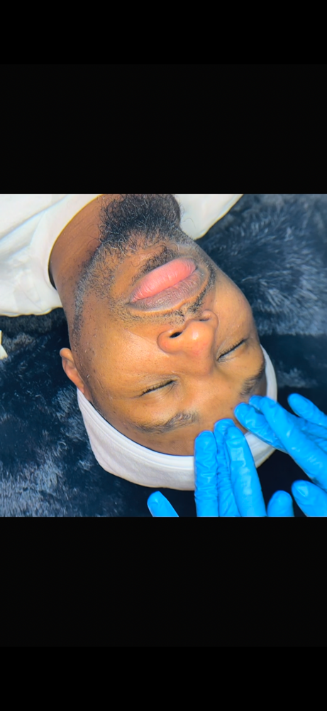 GOLD FACIAL (STUDIO ONLY)