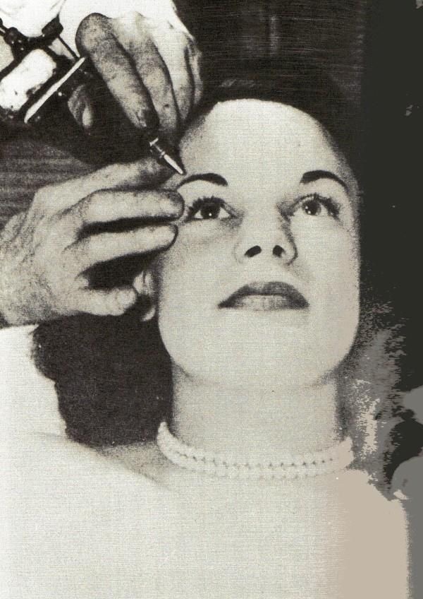 FACIAL WAXING
