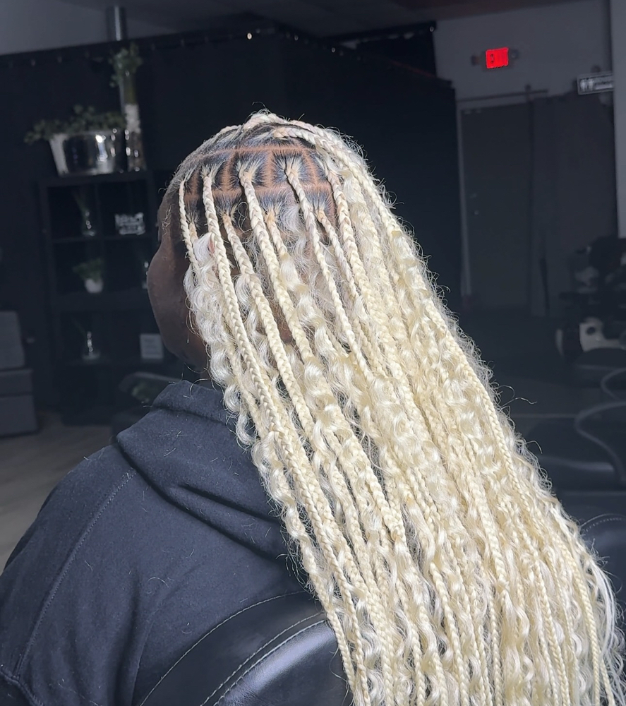 Medium Bohemian Knotless