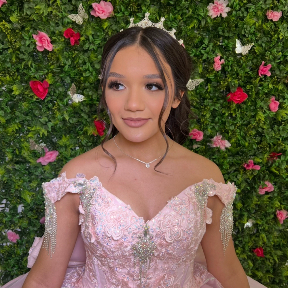 Quinceañera Package at Bella Vida Beauty Salon in Nacogdoches, TX