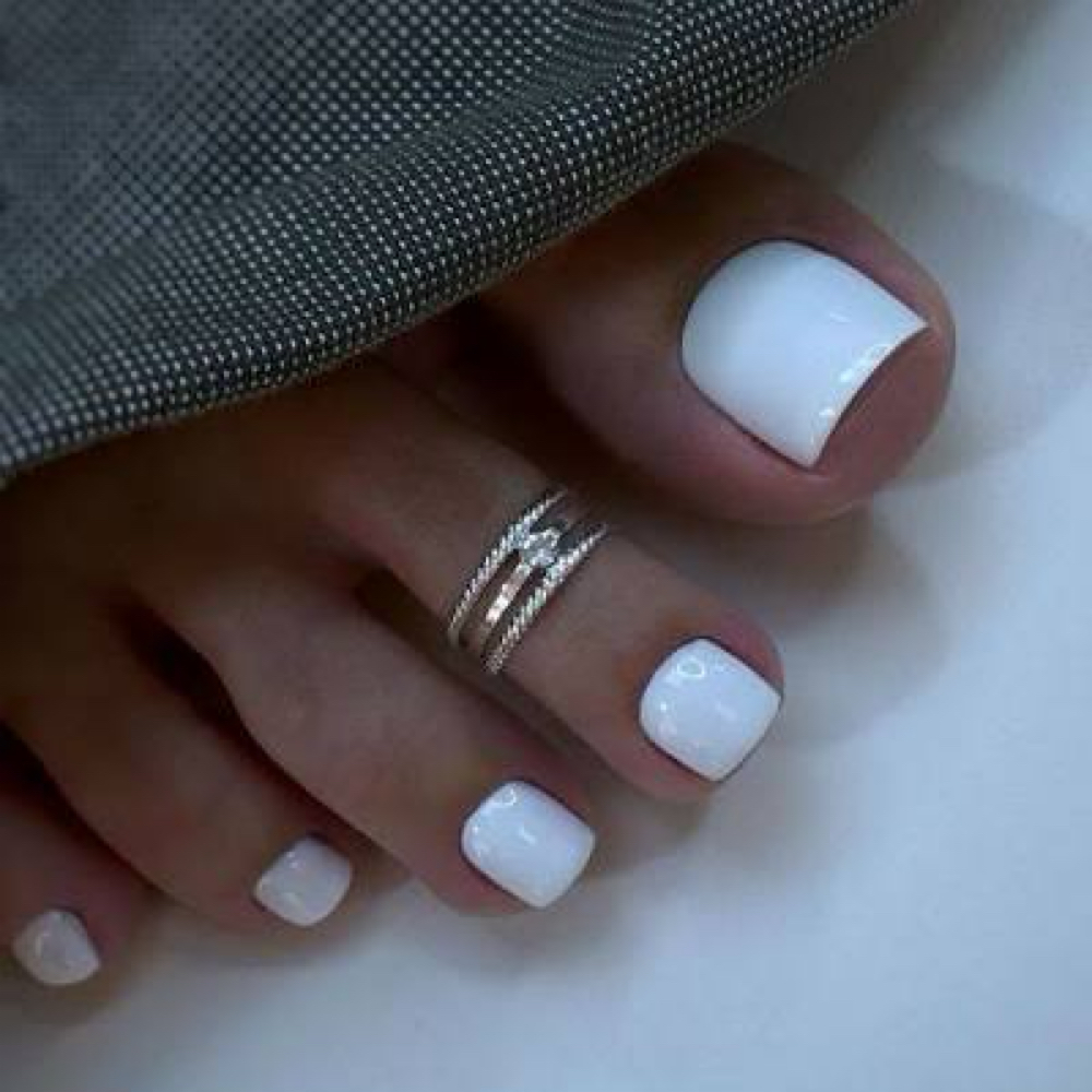 Gel polish change on feet at Renee & Co. Salon in Delray Beach, FL
