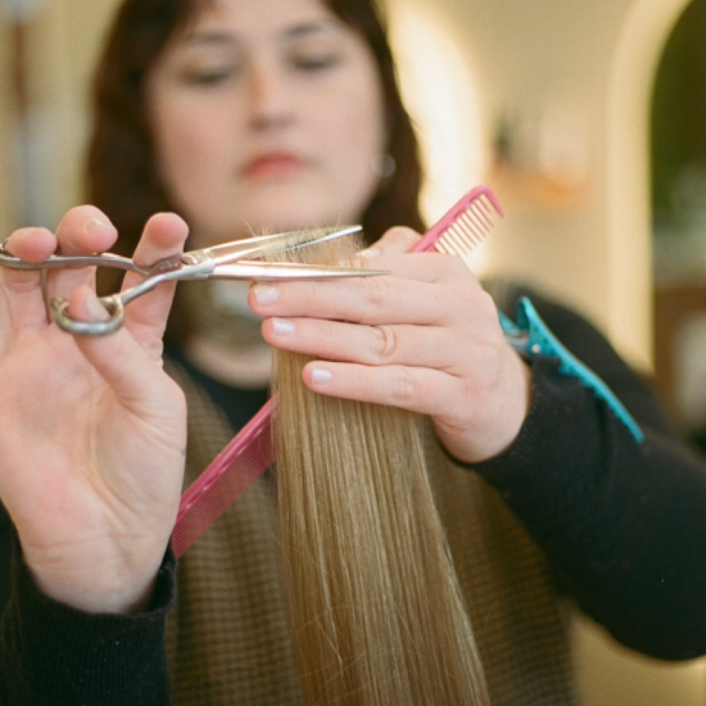 Custom Haircut: Gwen at Saturn Salon in St. Louis, MO