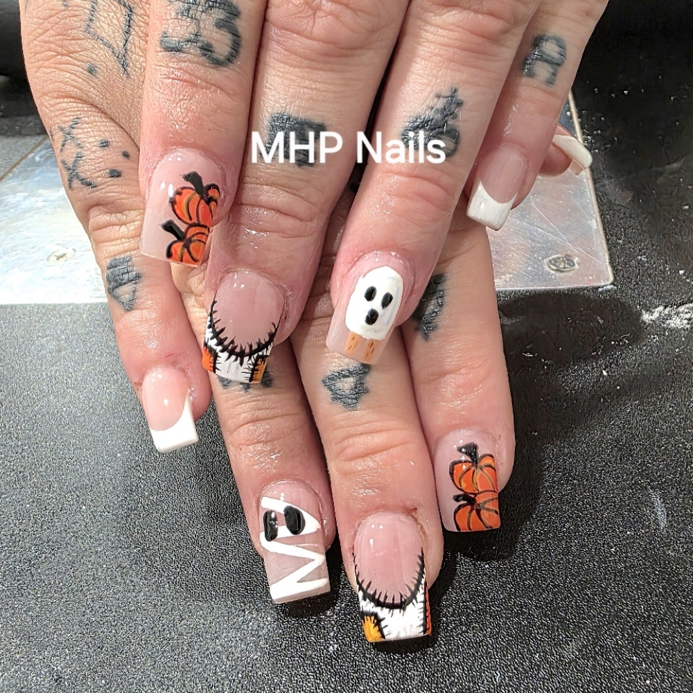 6 Nail Art at MHp Nails in Sandusky, OH