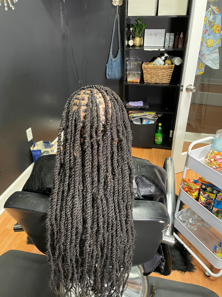 Loc Retwist W/ 2strand Extentions