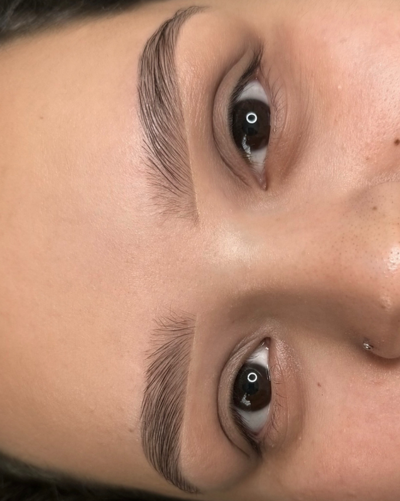 Signature Brow Threading 🧵