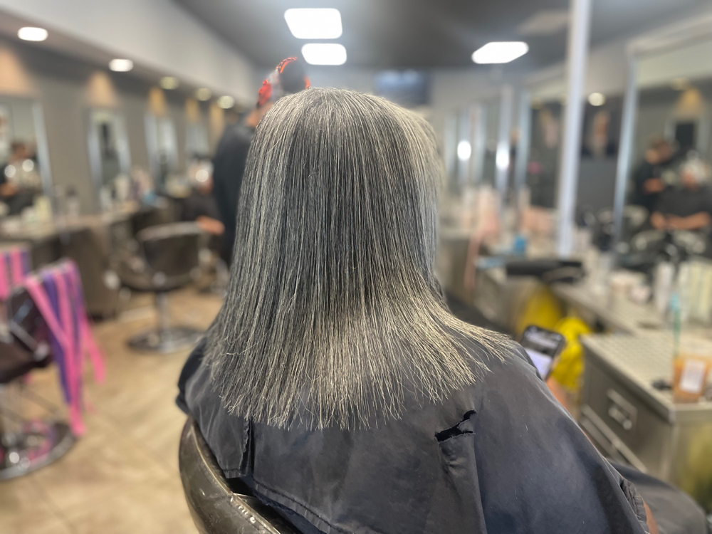 Shampoo & Blowdry