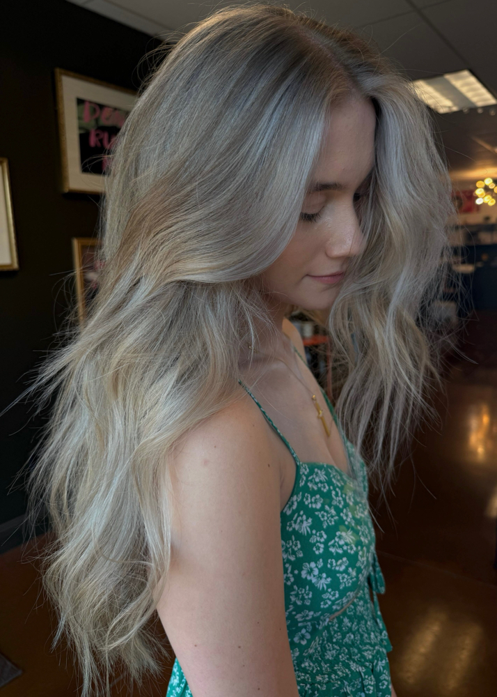 Mini Blonde Moment ✨