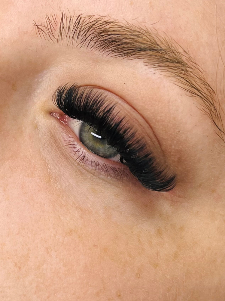 Volume Eyelash Extensions