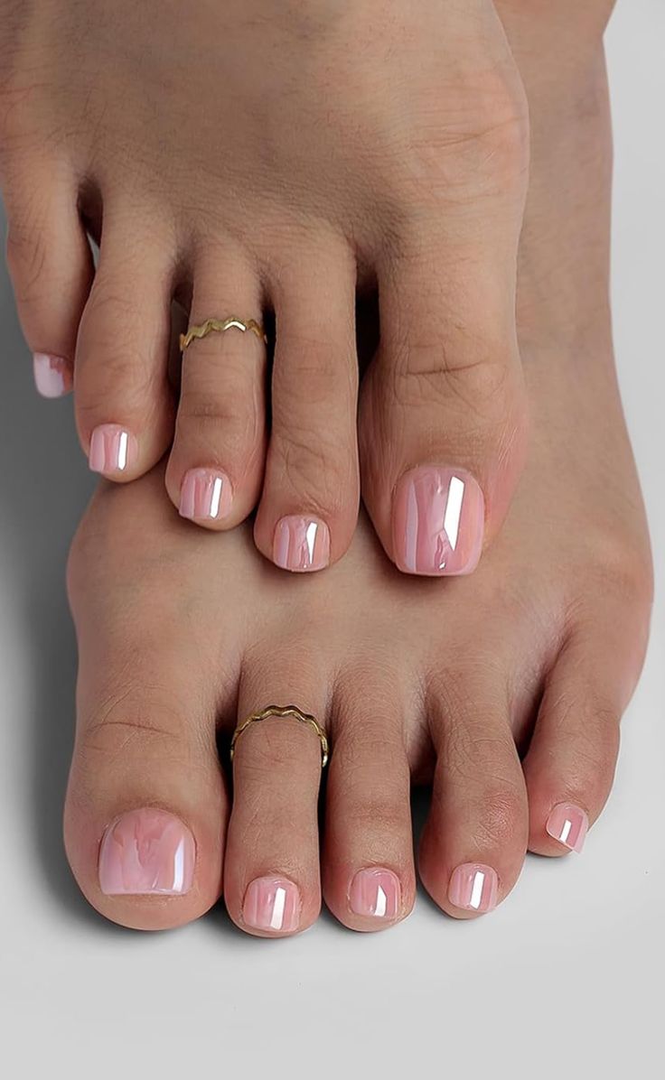 Gel Pedicure (Deluxe)