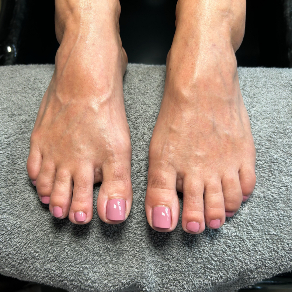 Toe Nail Trim And Polish at Sole 2 Soul Spa in Wilmington, NC