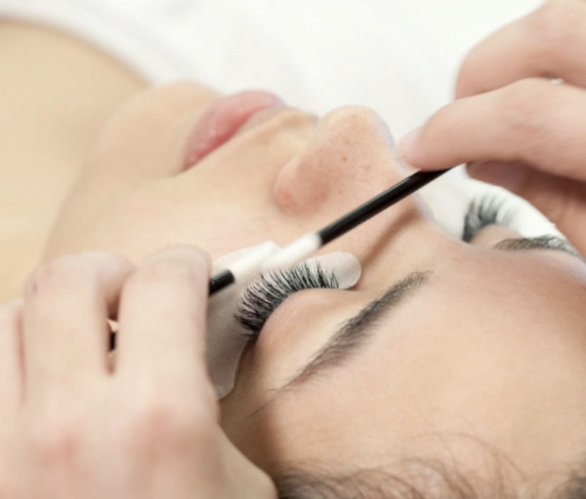 Lash Removal