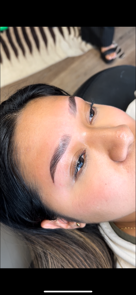 brow lamination + hybrid stain