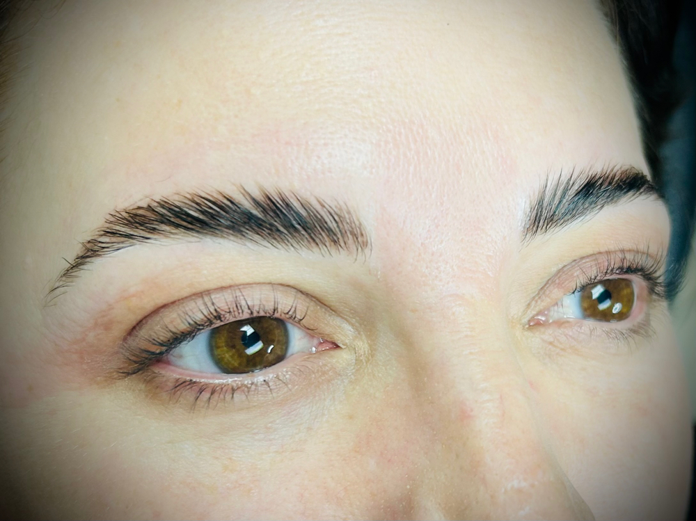 Eyebrow Lamination