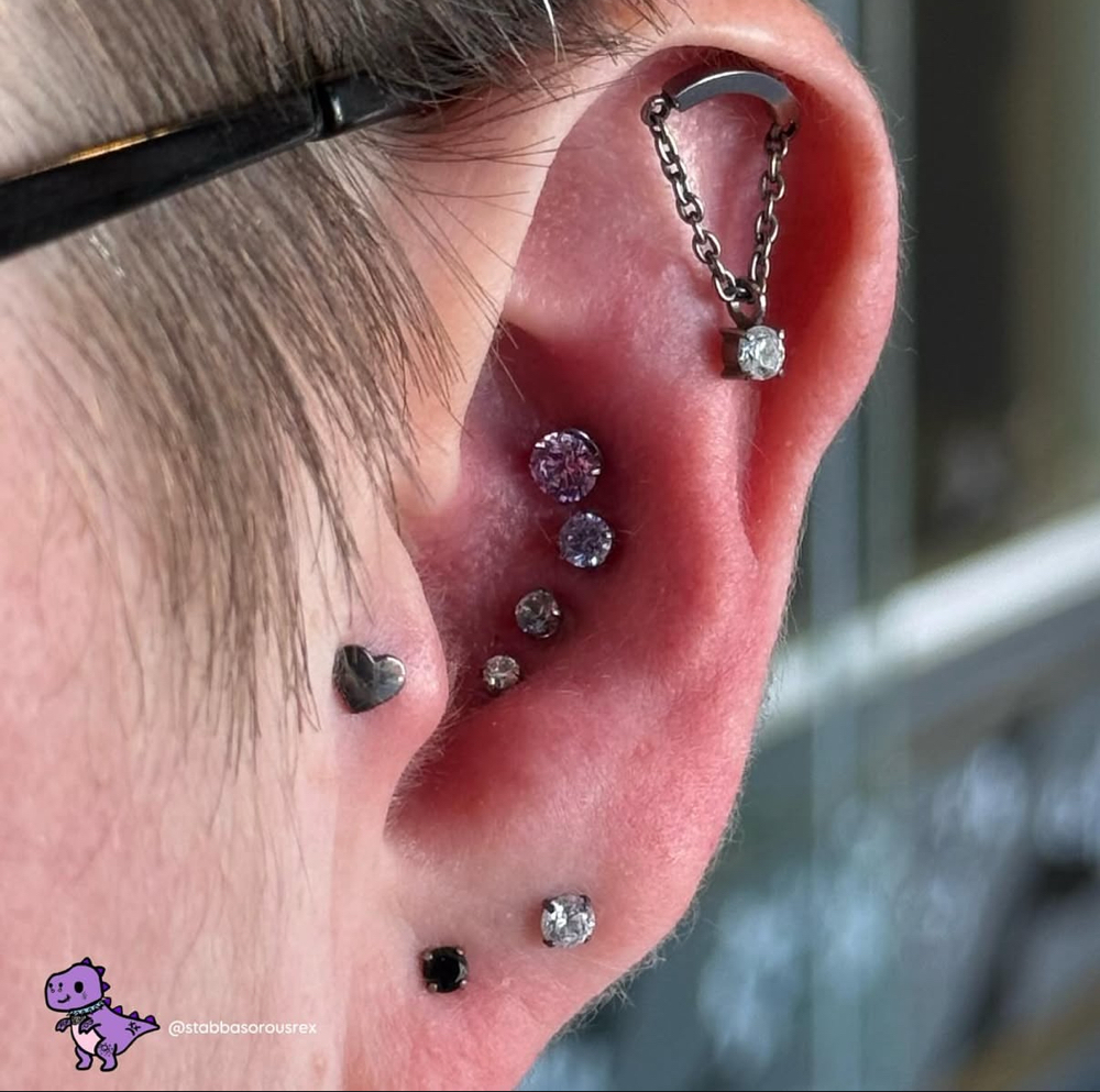 2 Sets Of Lobes