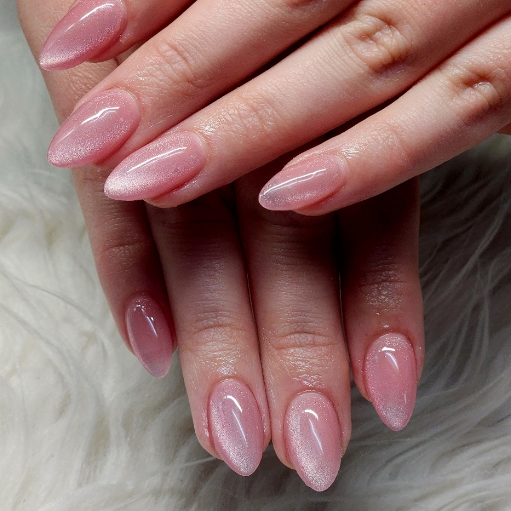 Cat Eye Polish at Nova Glow Nails in Massillon, OH