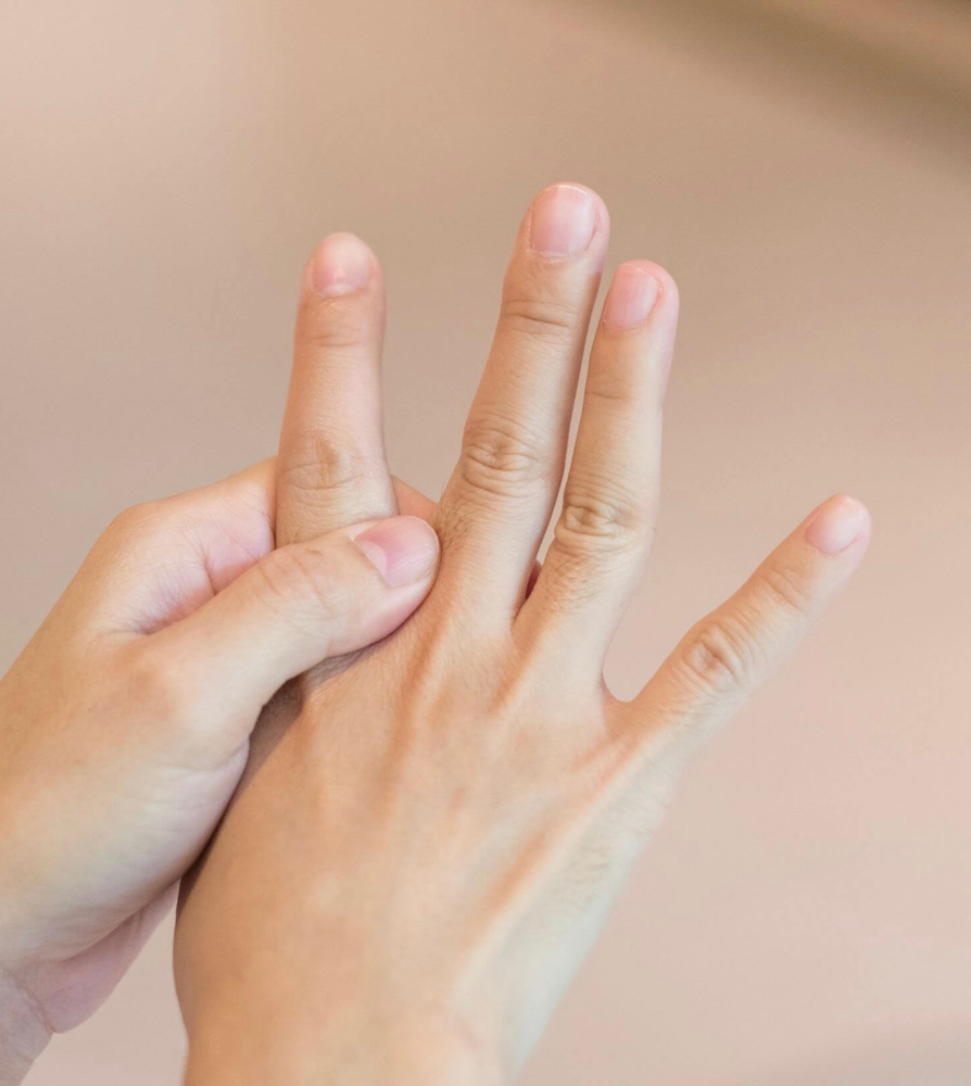 Knuckle Bleaching