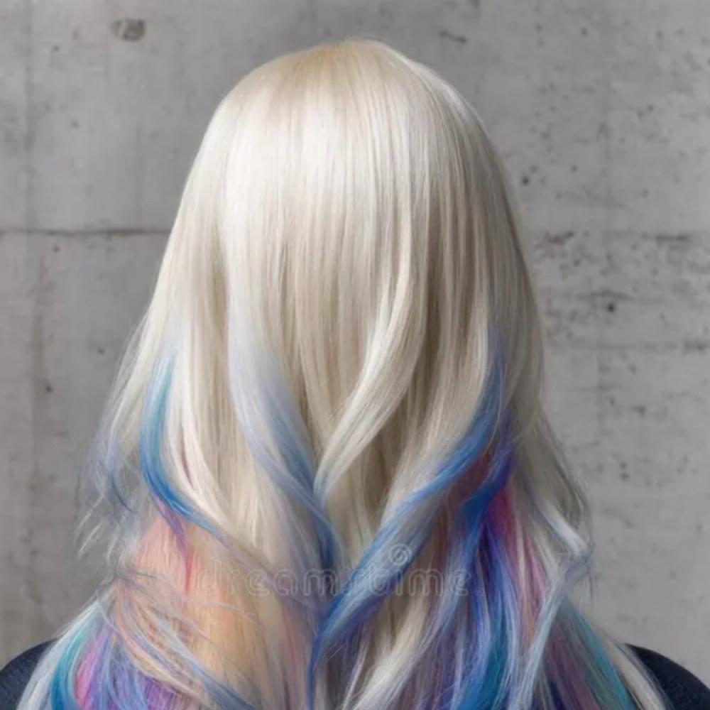 Lightening + Vivid at Ivy Jo Salon in Angola, IN