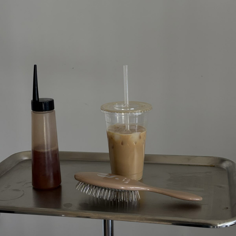 Extra Oz at Leslie Ana hair in Fairview Park, OH