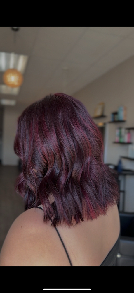 CUSTOM COLOR & LIGHTENING