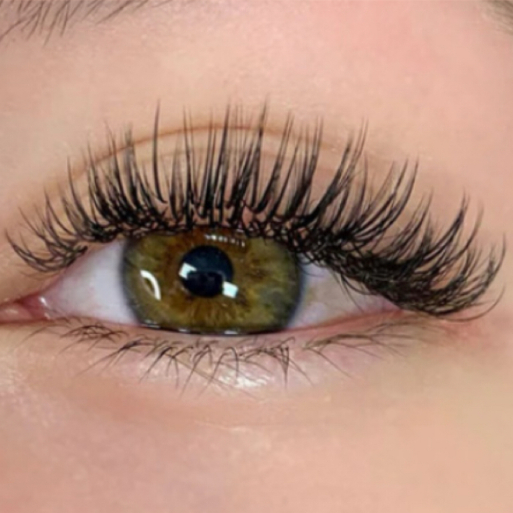 HYBRID WET SET at Emily’s Luxe Beauty Bar in North Chelmsford, MA