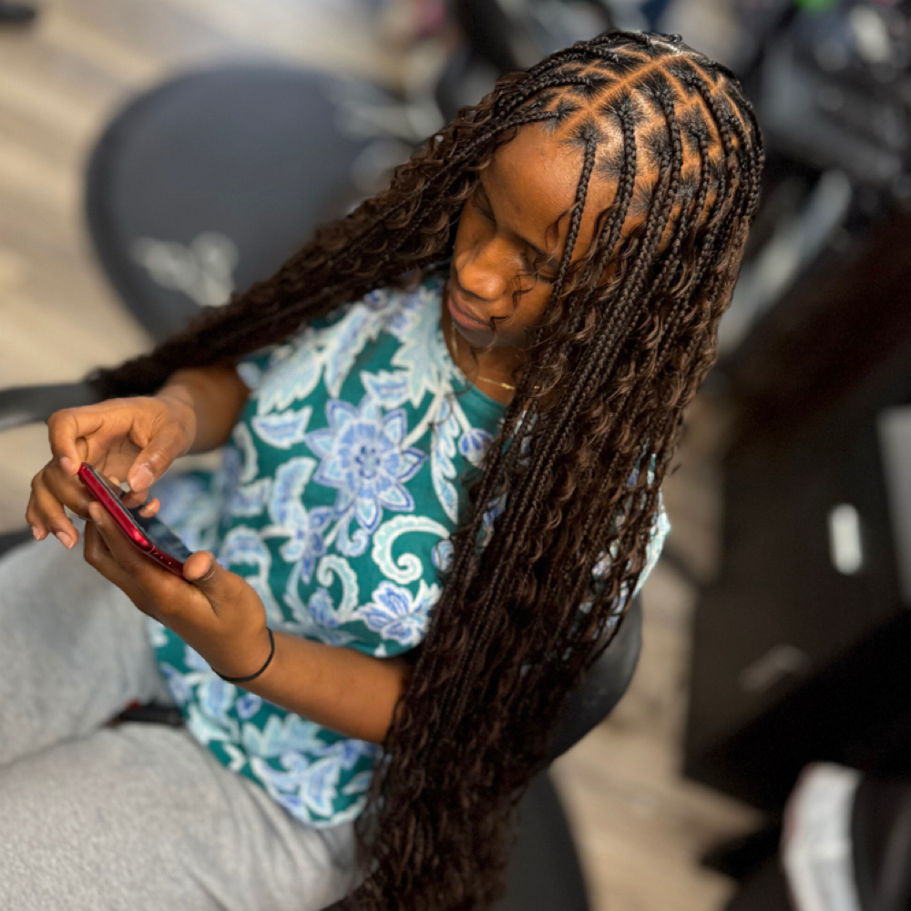 Small Knotless at TheHairAllure in Indianapolis, IN