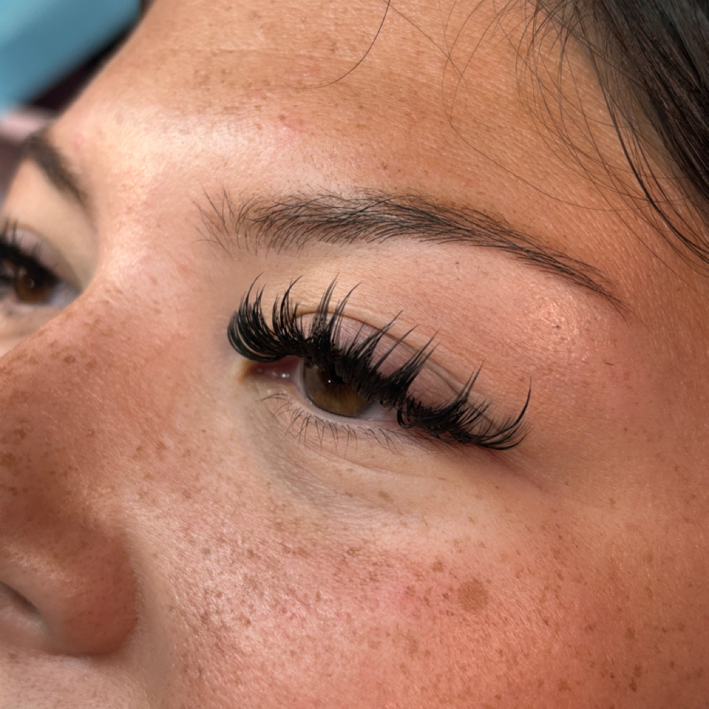 Signature Custom Full Set at iLash Land Studio & Supply in Lake Charles, LA