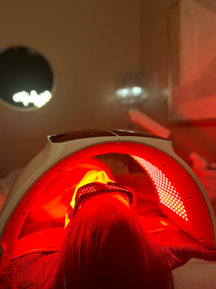 Diamond-Tip Microdermabrasion