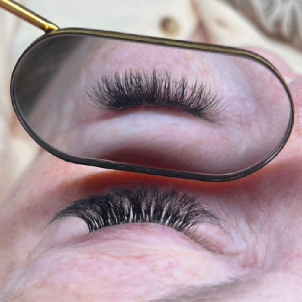 3 WEEK Luscious Lash Fill at MD LASH STUDIO in Vancouver, WA